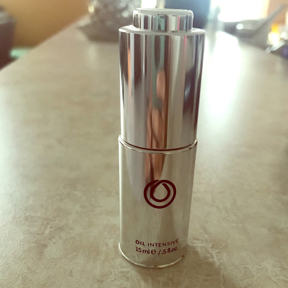 Monat Oil intense